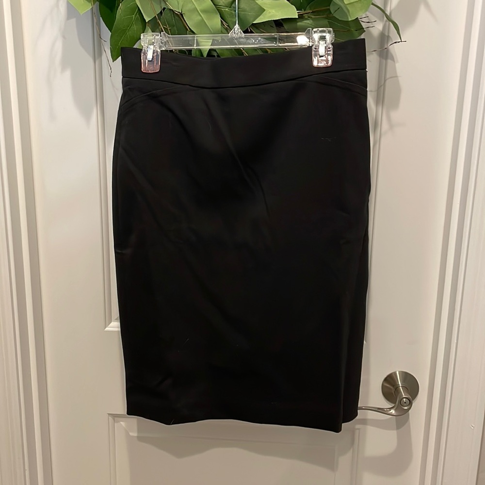 Loft black skirt, lined, back zipper